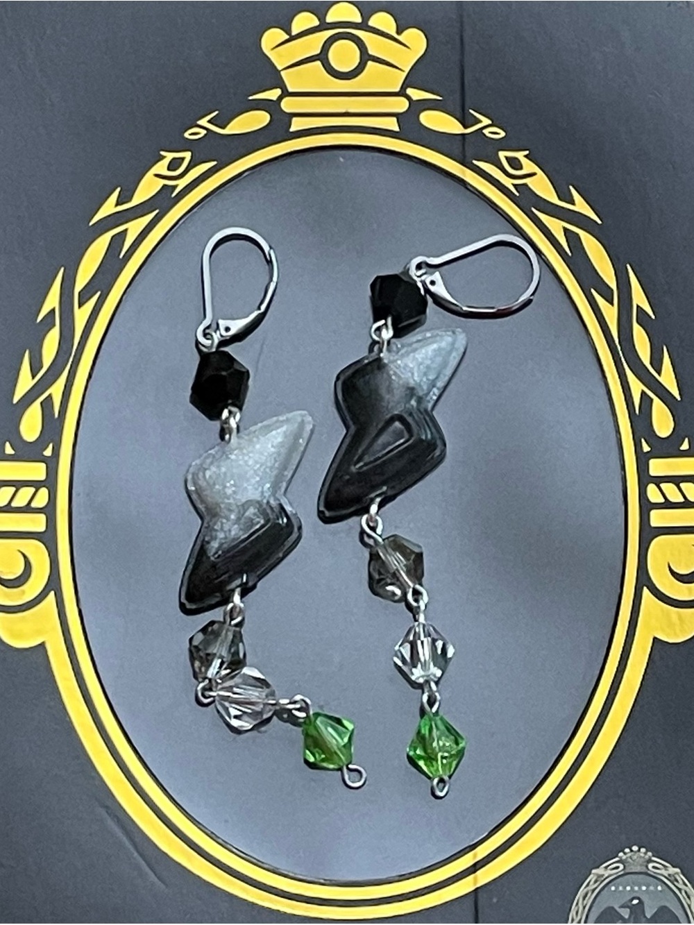 Twisted Wonderland Inspired Groovy Candy Earrings Sebek Zigvolt (Nightmare Suit)
